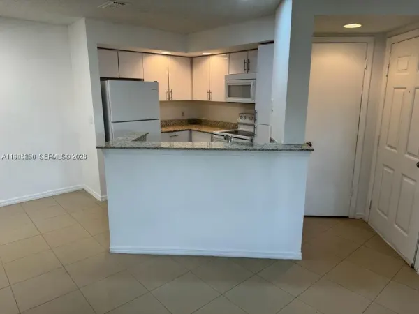 3430 N Pinewalk N Drive, Unit 615, Margate, FL, 33063