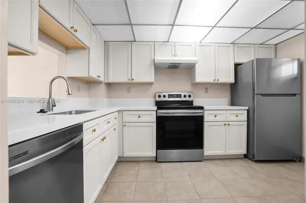 1100 NW 87th Avenue 506, Coral Springs, FL 33071