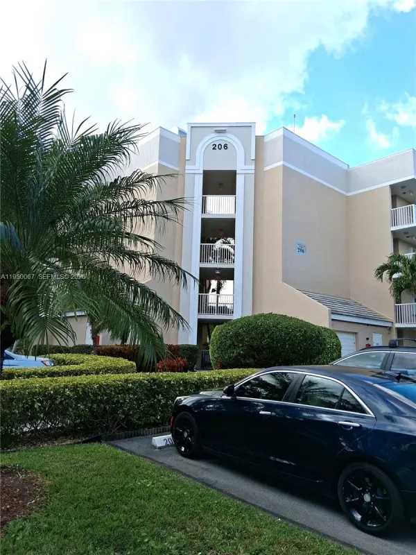 10368 NW 24th Place 307, Sunrise, FL 33322