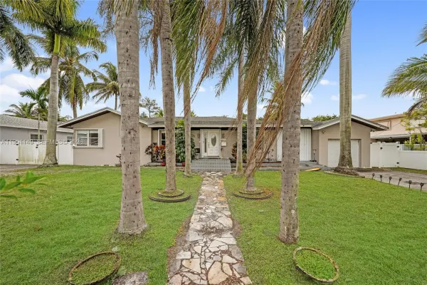2534 Monroe Street, Hollywood, FL, 33020