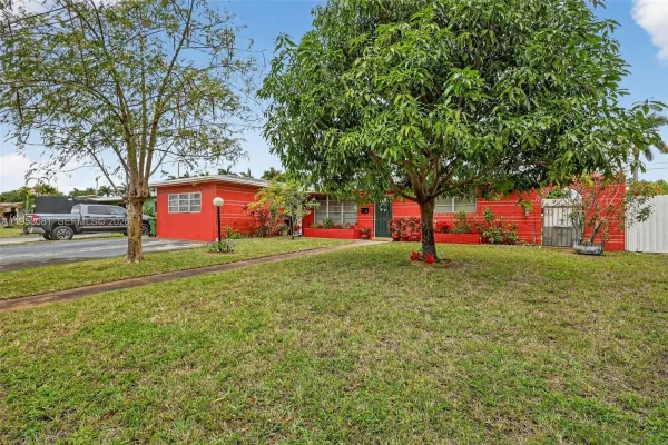 6861 SW 1st Court, Pembroke Pines, FL 33023