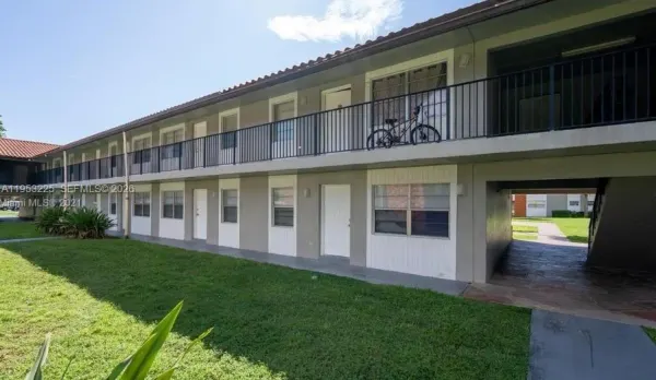 1200 SW 50th Avenue, Unit 2073, North Lauderdale, FL, 33068