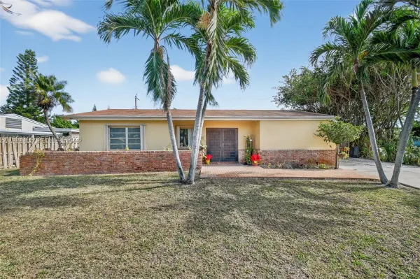 1712 High Ridge Road, Lake Worth, FL 33461