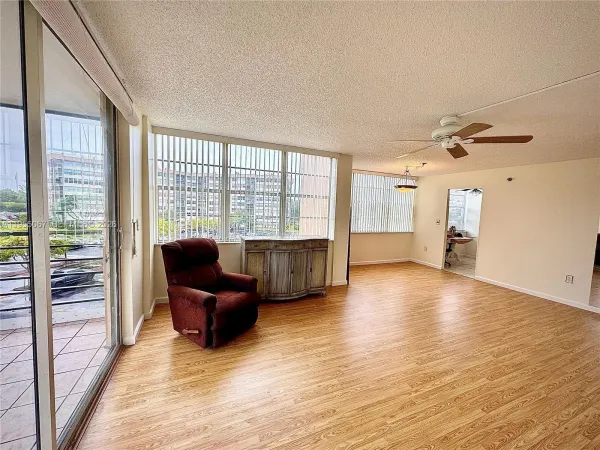 1100 Saint Charles Place 411, Pembroke Pines, FL 33026