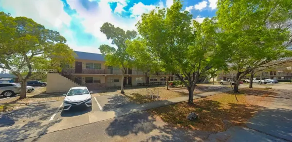 304 NW 30th Court, Unit 102, Pompano Beach, FL, 33064