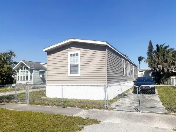 13331 SW 7th Place, Davie, FL, 33325