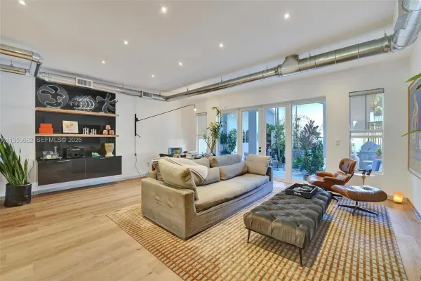 1617 Harrison Street, Unit 3, Hollywood, FL, 33020