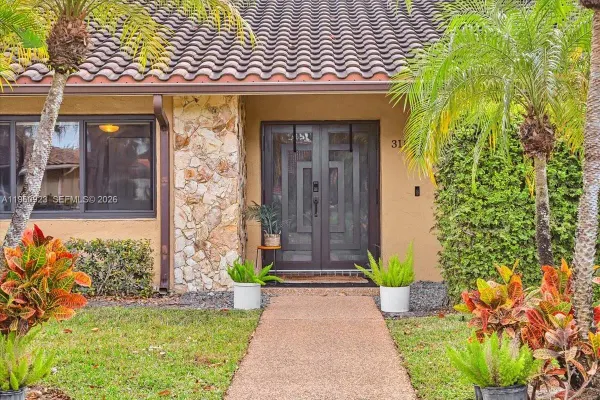 311 NW 101st Terrace, Coral Springs, FL, 33071