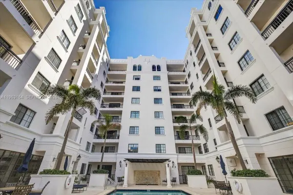 233 S Federal Hwy 202, Unit 202, Boca Raton, FL, 33432