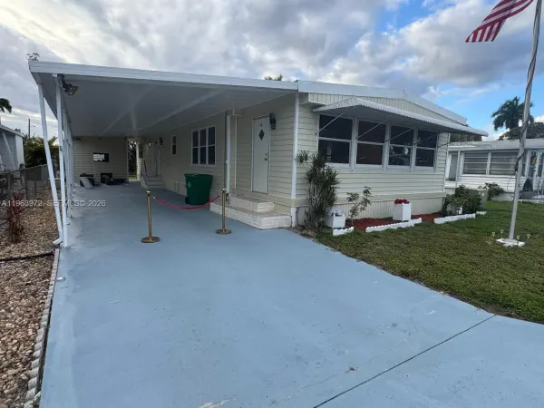 1721 SW 84th Avenue, Davie, FL, 33324