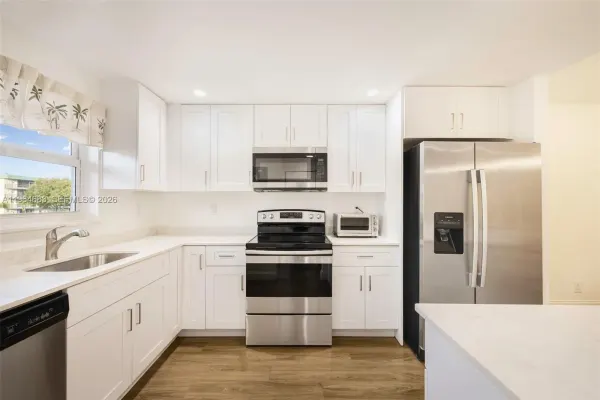 750 SE 6th Avenue, Unit 223, Deerfield Beach, FL, 33441