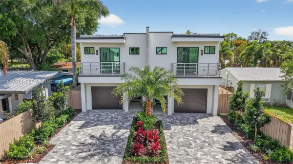 912 SE 13th Street, Fort Lauderdale, FL 33316