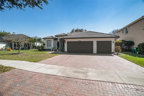 10620 NW 56th Court, Coral Springs, FL 33076