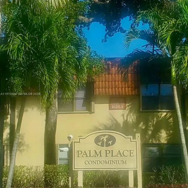 10076 NW 6th Street, Unit 201, Pembroke Pines, FL, 33024