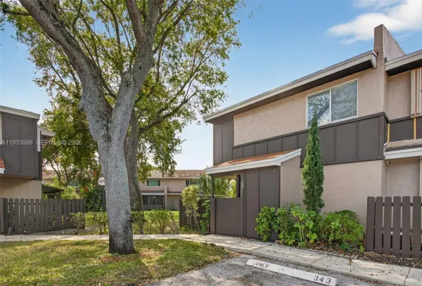 1343 Sussex Drive, North Lauderdale, FL 33068