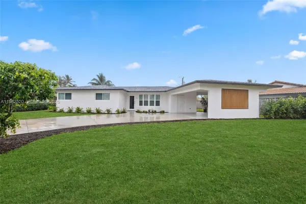 437 NW 13th Drive, Boca Raton, FL 33486