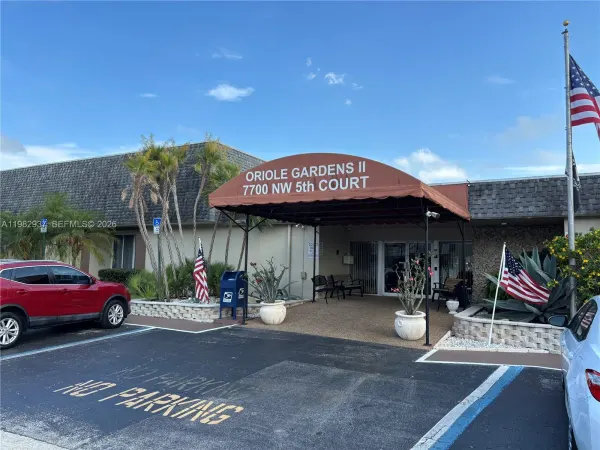 601 NW 80th Avenue, Unit 207, Margate, FL, 33063