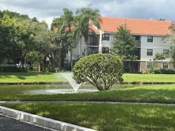 10161 W Sunrise 104, Unit 104, Plantation, FL, 33322