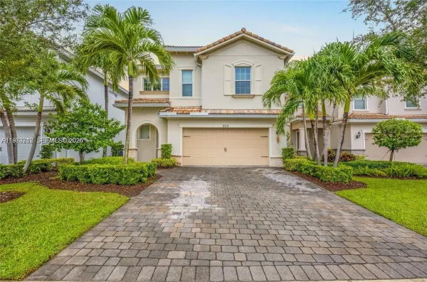 932 Banyan Drive, Hollywood, FL, 33021