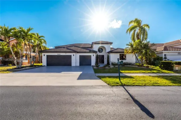 930 NW 197th Avenue, Pembroke Pines, FL, 33029
