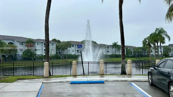 155 NW 96th Terrace, Unit 2201, Pembroke Pines, FL, 33024