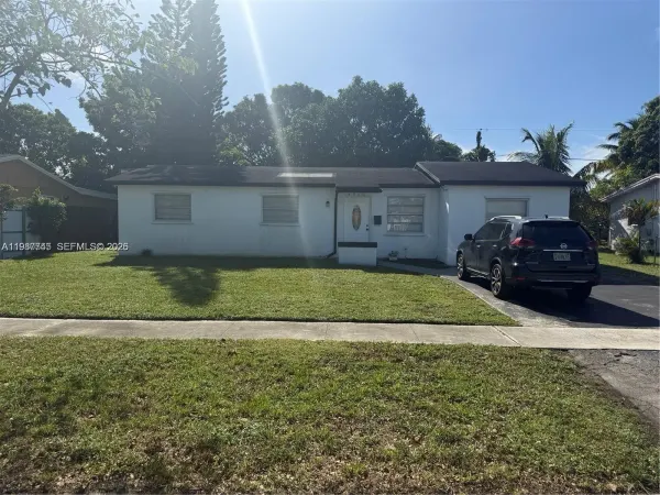 4910 NW 18th Street, Lauderhill, FL, 33313