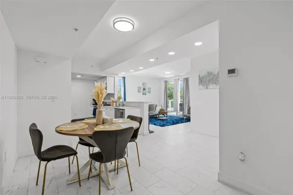 1850 Monroe Street, Unit 309, Hollywood, FL, 33020