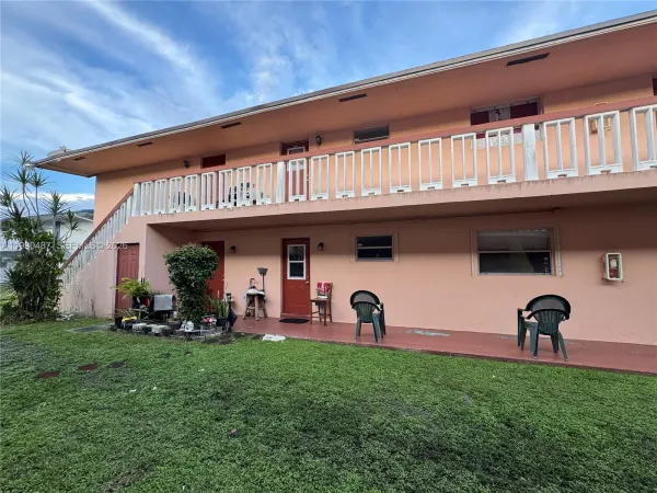 7471 SW 10th Court, Unit 102d, North Lauderdale, FL, 33068