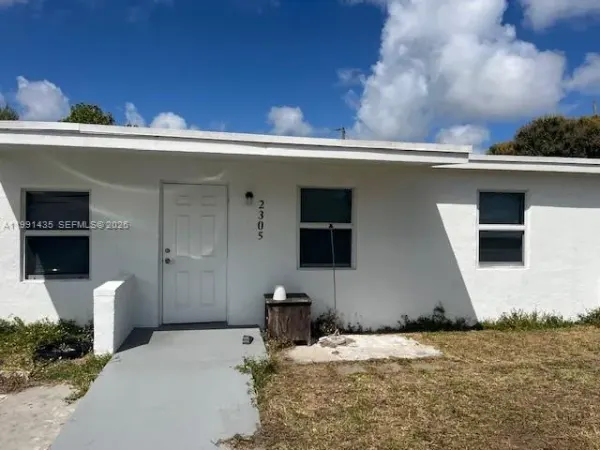 2305 NW 13 Court, Fort Lauderdale, FL, 33311