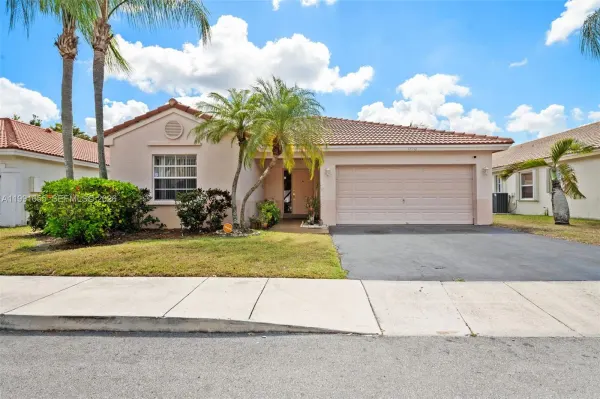 12556 NW 10th Place, Sunrise, FL 33323