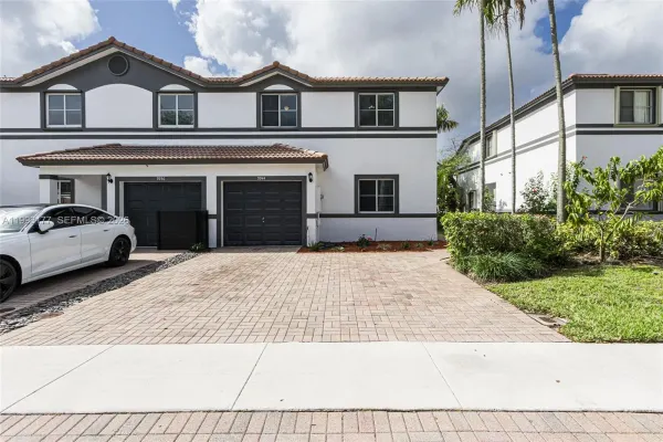 9944 NW 19th Place, Sunrise, FL 33322