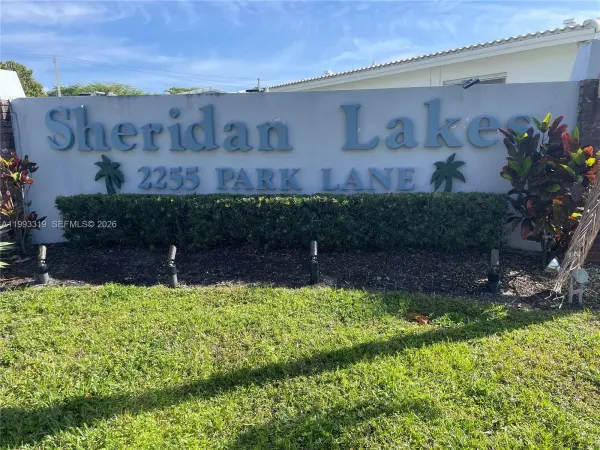 2300 Park Lane, Unit 208, Hollywood, FL, 33021