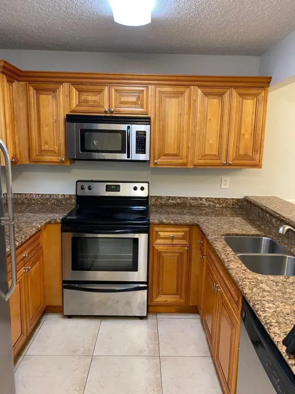 1620 Balfour Point Drive B, West Palm Beach, FL 33411
