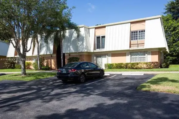 3615 Citrus Trace 4, Davie, FL 33328