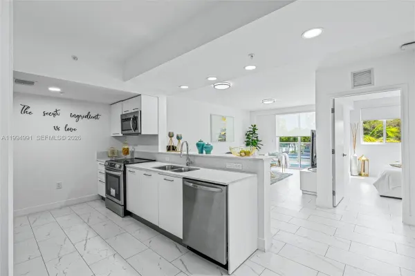 1850 Monroe Street, Unit 205, Hollywood, FL, 33020
