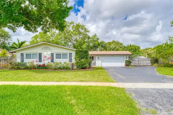 661 NW 66th Avenue, Plantation, FL, 33317