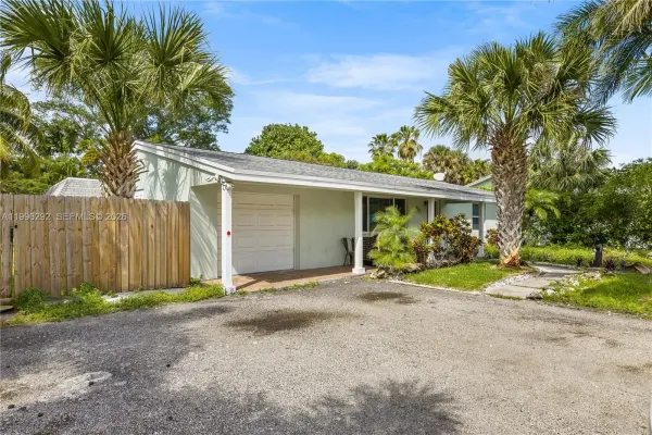 417 SW 1st Avenue, Boynton Beach, FL, 33435