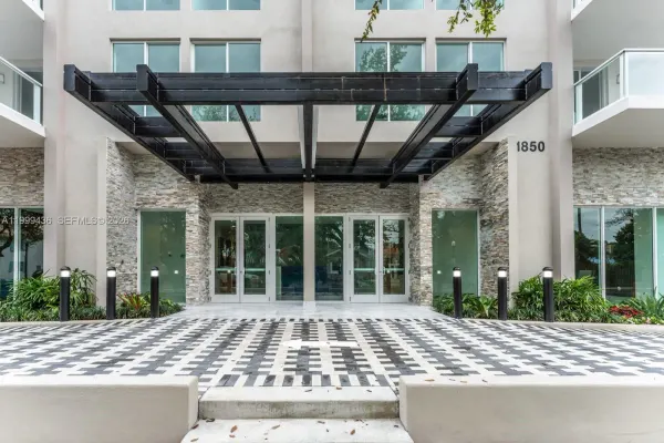 1850 Monroe Street, Unit 409, Hollywood, FL, 33020