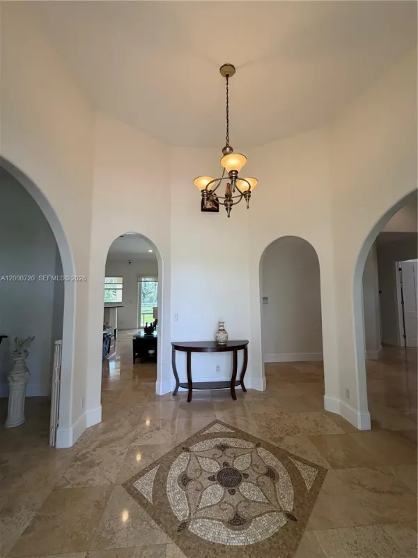 4810 SW 198th Terrace, Southwest Ranches, FL 33332