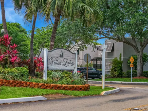 1505 NW 113th Avenue, Pembroke Pines, FL 33026
