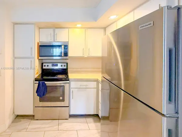 3440 N Pinewalk Drive, Unit N 518, Margate, FL, 33063