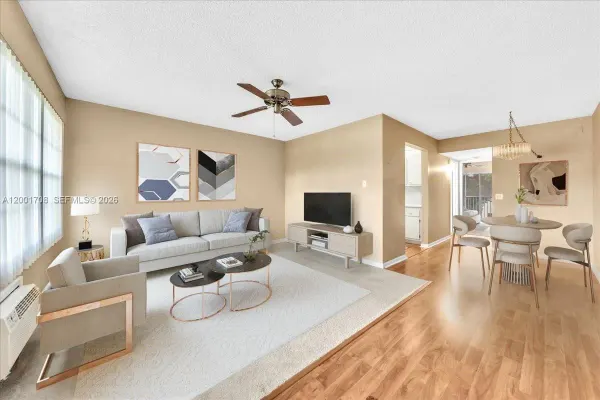 13500 SW 1st Street 307u, Pembroke Pines, FL 33027