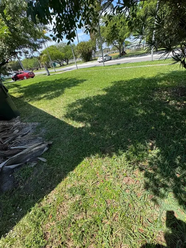 91 Fronton Boulevard, Dania Beach, FL 33004