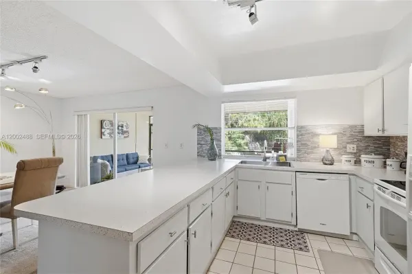 4309 Coral Springs Drive 2g, Coral Springs, FL 33065