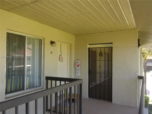 6543 Chasewood Drive H, Jupiter, FL 33458