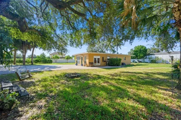 4001 SW 73rd Avenue, Davie, FL, 33314