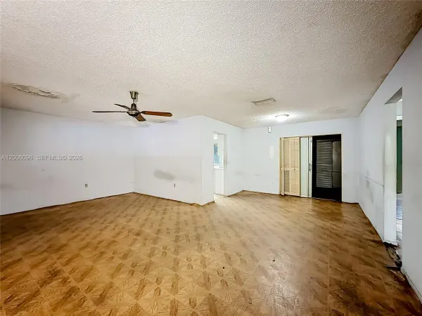 750 N Douglas Road, Pembroke Pines, FL 33024