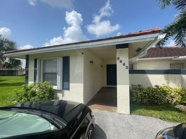 9863 Three Lakes Circle, Boca Raton, FL 33428