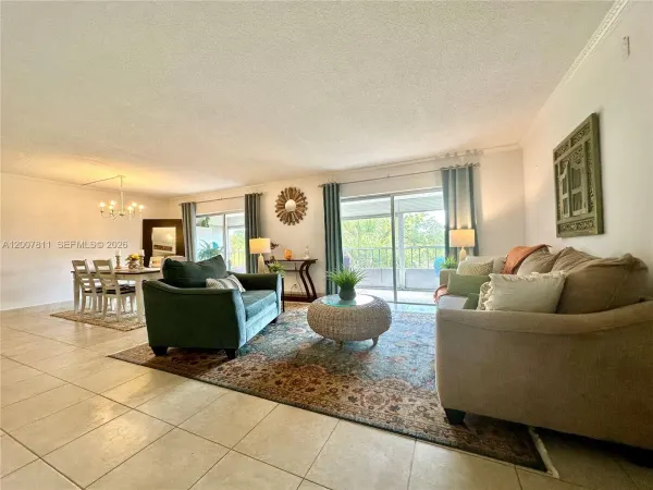 1001 Hillcrest Ct 306 306, Hollywood, FL 33021