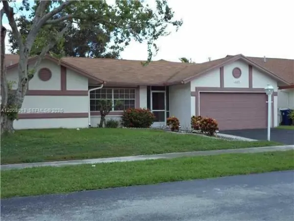 10379 Welleby Isles Boulevard, Sunrise, FL 33351